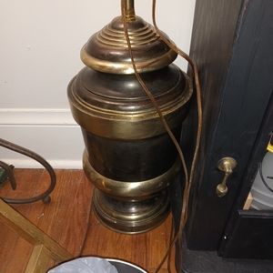 Urn lamp